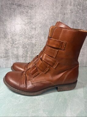Miz Mooz Leighton Brown Leather Ankle Boots with Strap Details Size 8.5/9